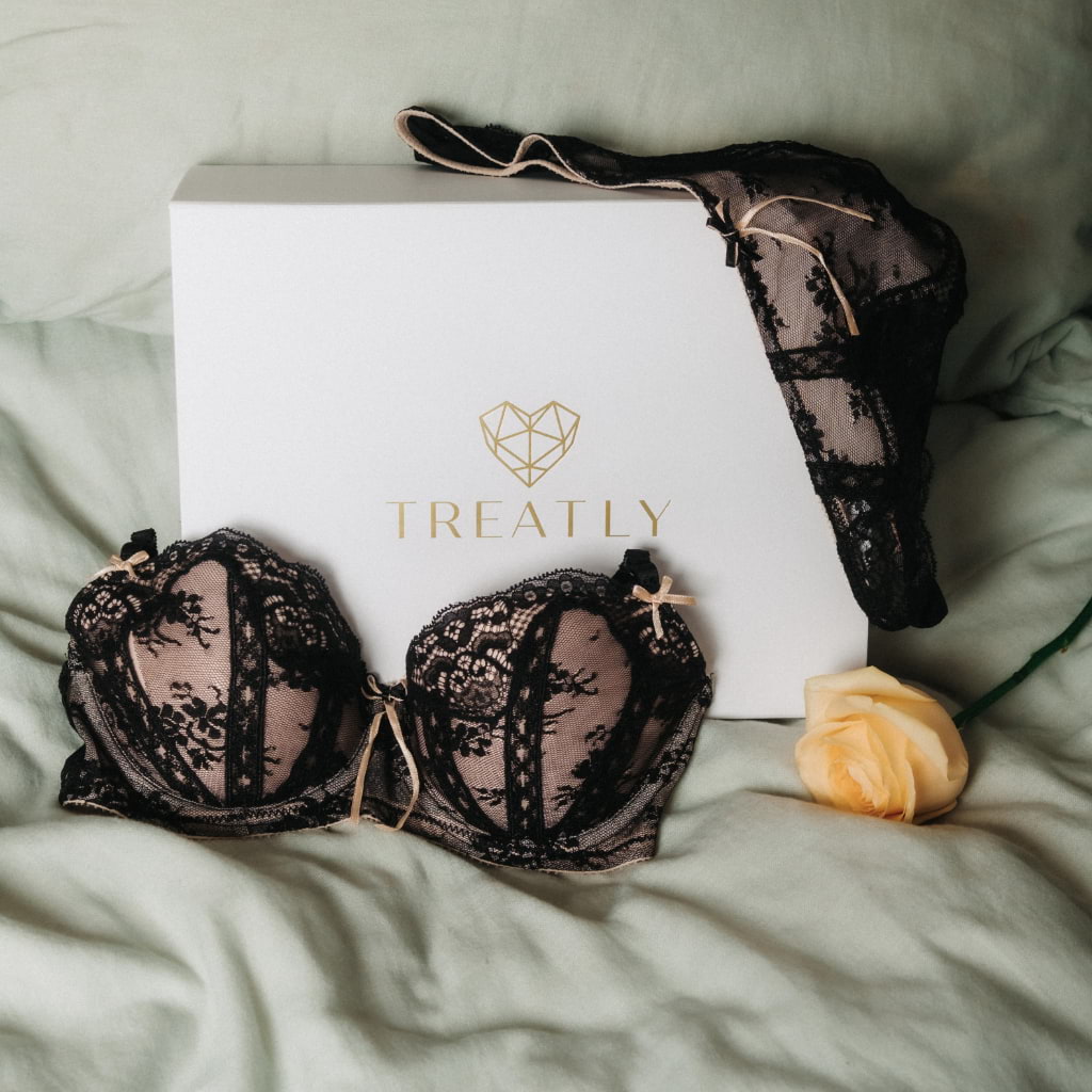 Lingerie and Bra Subscription Boxes & Gifts